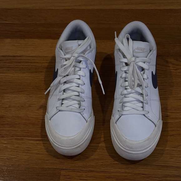 Nike Women’s White and Blue Court Legacy Lift Sneakers - Picture 2 of 3